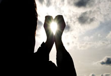 DeepSeek写的？成都官宣文案中漏写廖力生母队东莞同舟南城.